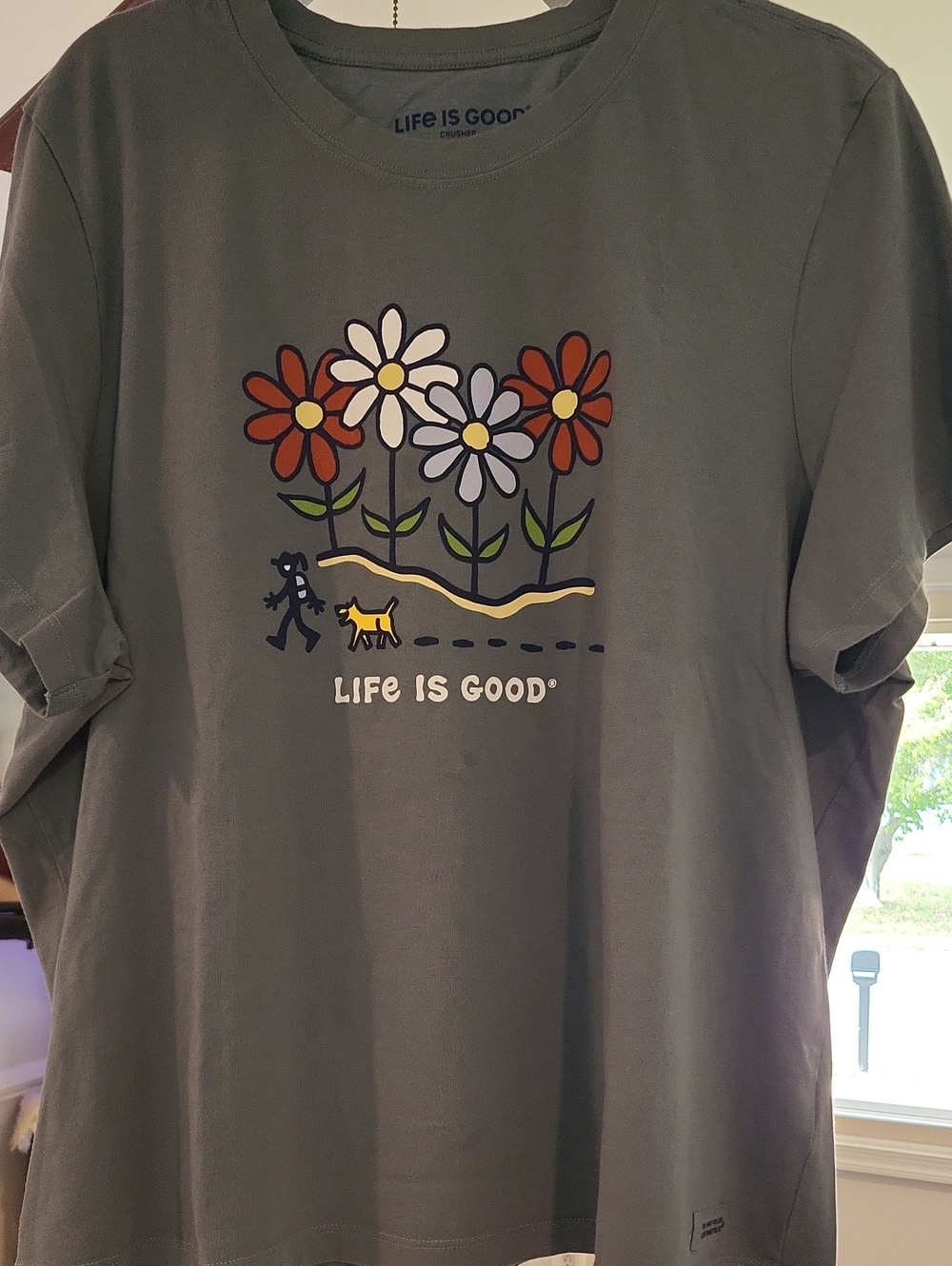 Life Is Good Gray Short-Sleeve Tee with Floral & Dog Graphic
